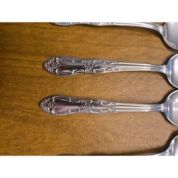 Vintage Oneidacraft Thor Custom Stainless Spoons & Forks Flatware 17 pieces - Picture 6 of 13